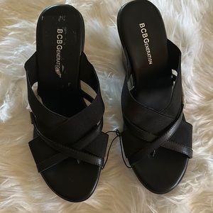 BCBG platforms size 7